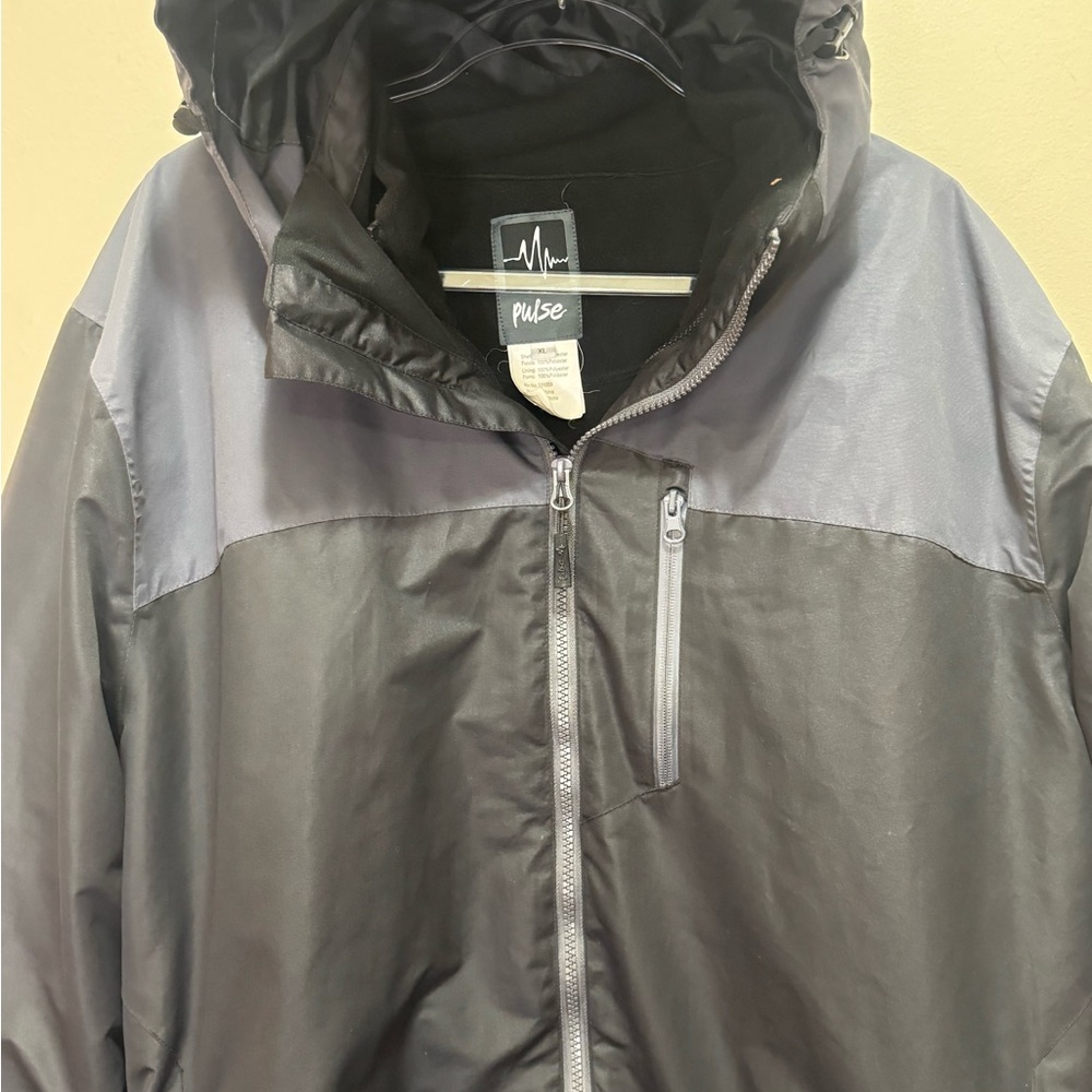 Pulse Winter Jacket - Picture 3 of 4